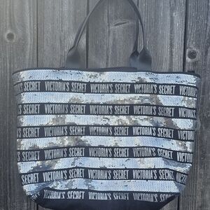 Victoria SECRET LARGE WOMEN'S TOTE